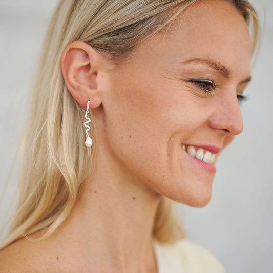 Earrings Wave - La Moda Me