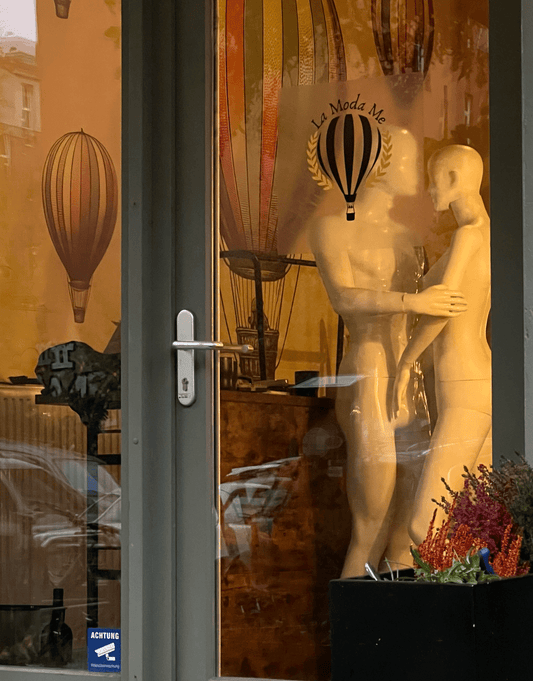 La Moda Me Opens Its Doors: Your Go-To Boutique for Sustainable Fashion – Now Offline Too! - La Moda Me