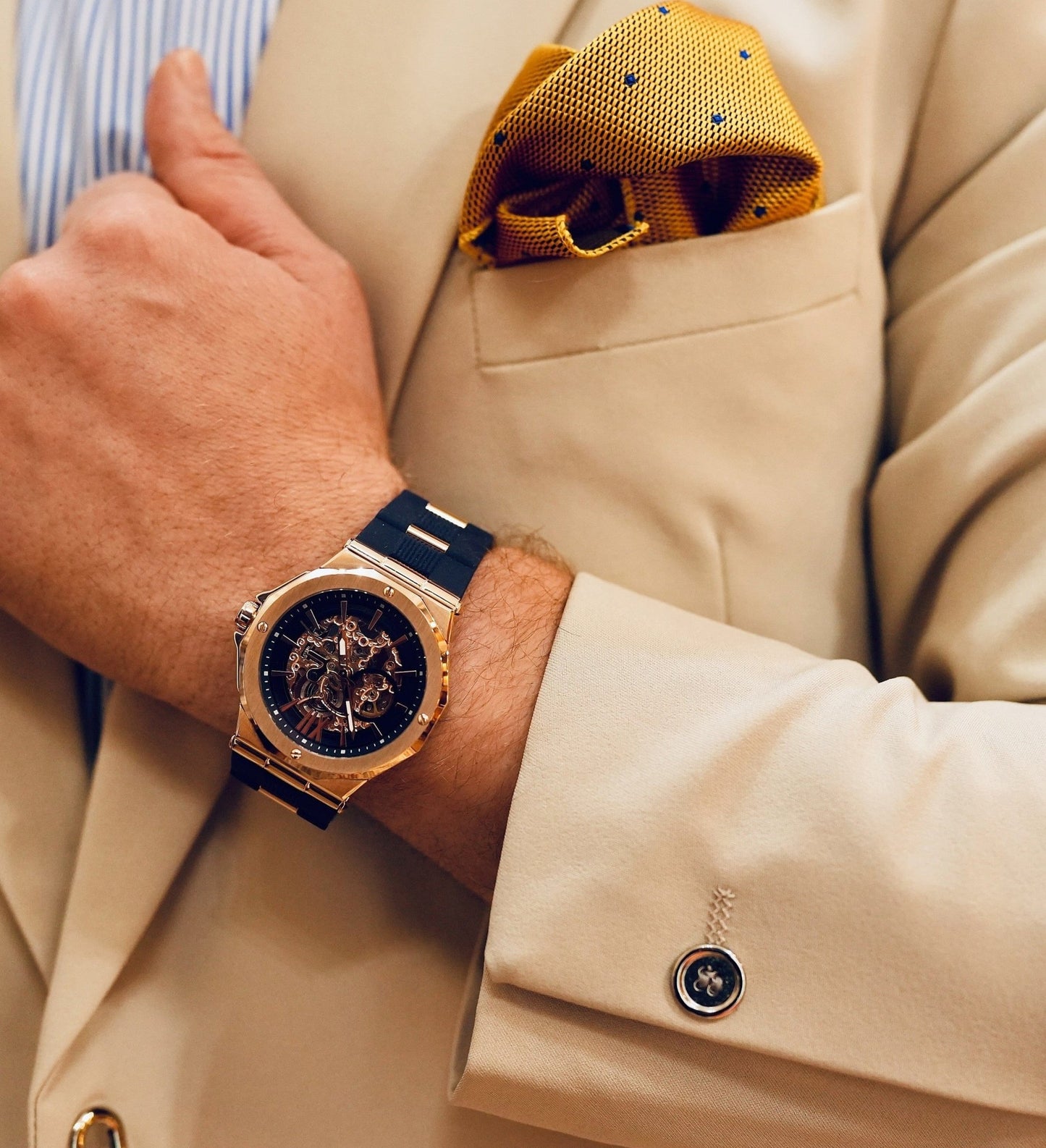 Blue Mirage of the Gulf - La Moda Me